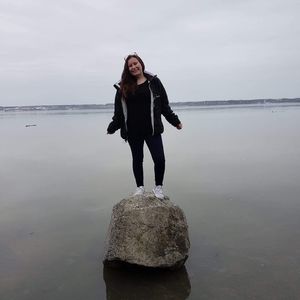 Meet your Posher, Catherine